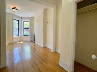 863 Saint Johns Pl #2R, Brooklyn, NY 11216