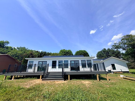 3rd image of 1638 Canal Ln