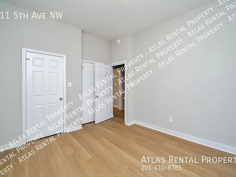111 5th Ave NW — Photo 12