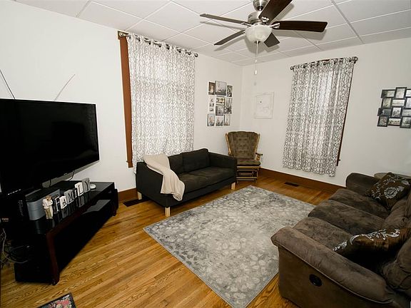 2nd image of 1124 N 16th St