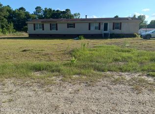 176 Timber Haven Dr, Elizabethtown, NC 28337