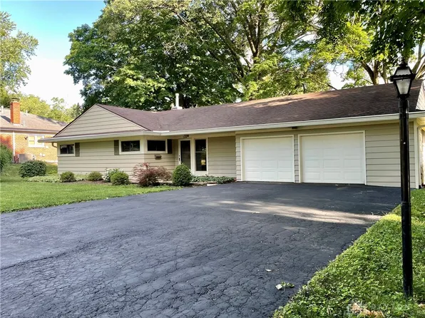 264 Sherbrooke Dr, Kettering, OH 45429