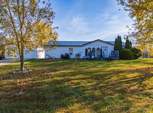 1490 Cole Rd, Blue Creek, OH 45616