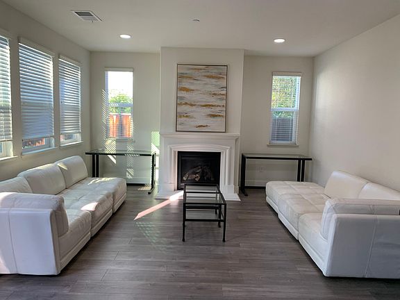 2nd image of 1597 Shore Dr
