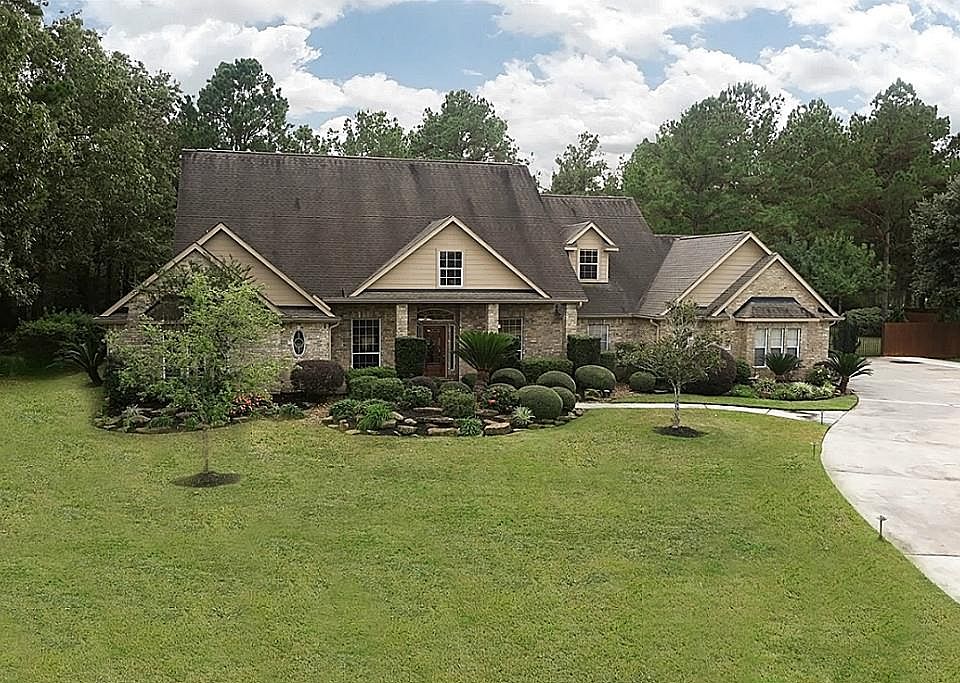 1st image of 18813 E Cool Breeze Ln