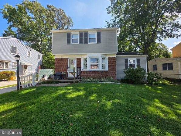 7474 Collins Ave, Pennsauken, NJ 08109