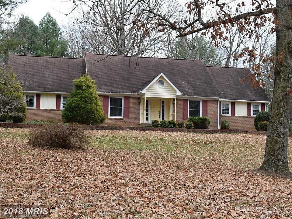 1st image of 16361 Lake Front Ct
