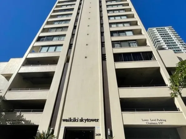 2410 Cleghorn St APT 1202, Honolulu, HI 96815