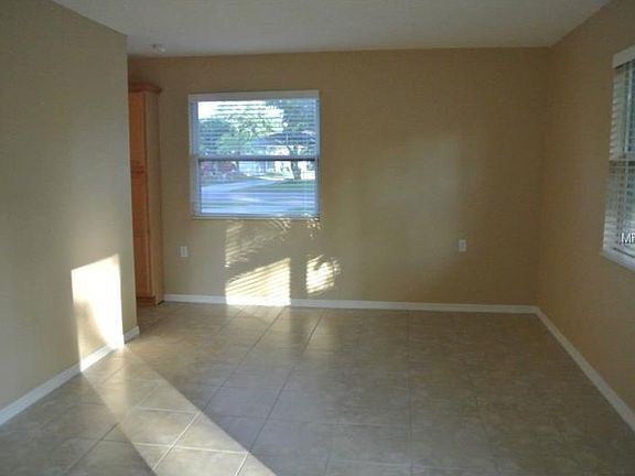 4th image of 1446 51st Ave N