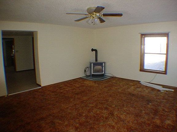 4th image of 18344 County Road Ee