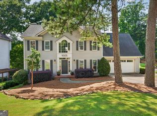 9005 Ridgestone Ct, Roswell, GA 30076