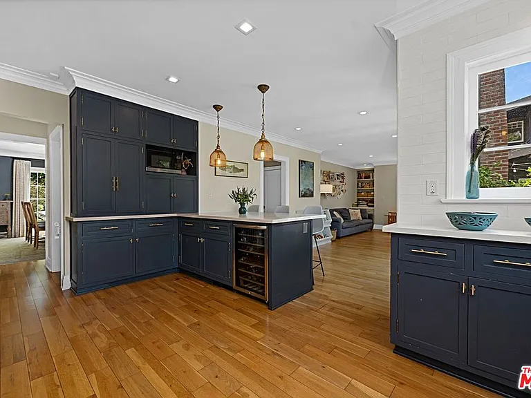 379 N Ridgewood Pl — Photo 11