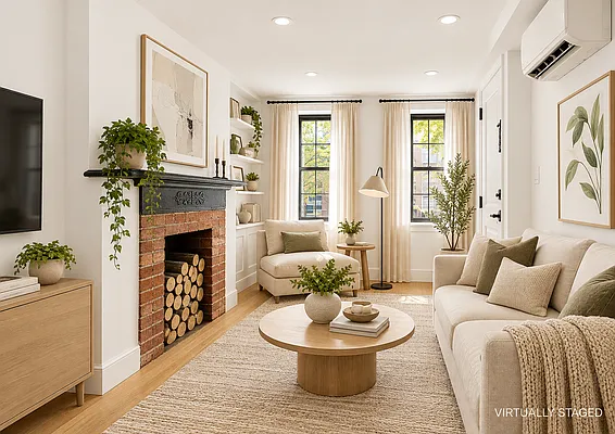 Living room, photo 1