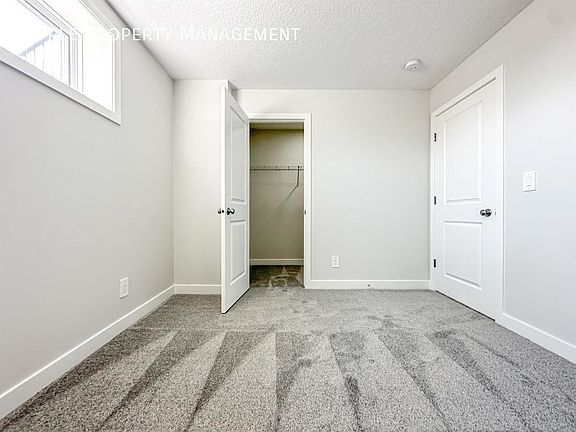 5th image of 27 Heirloom Blvd SE #B