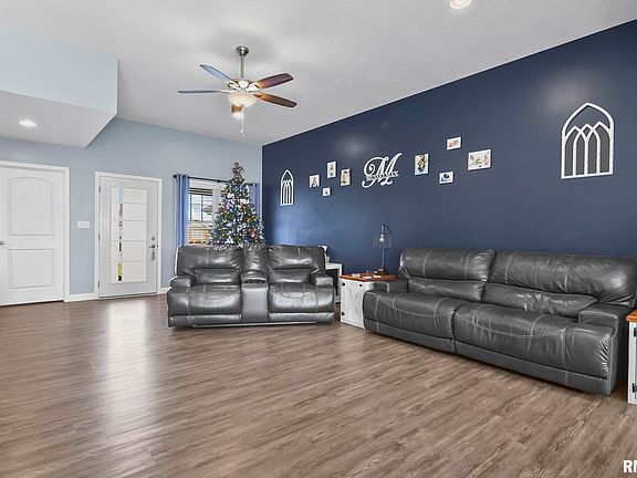 3rd image of 314 Pintail Dr