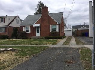 73 Pennsylvania Ave, Springfield, MA 01118