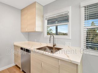 8071 Lemon Ave, La Mesa, CA 91941