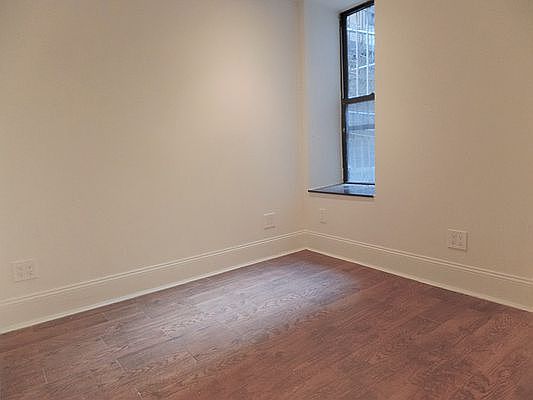 5th image of 556 W 126th St APT 3