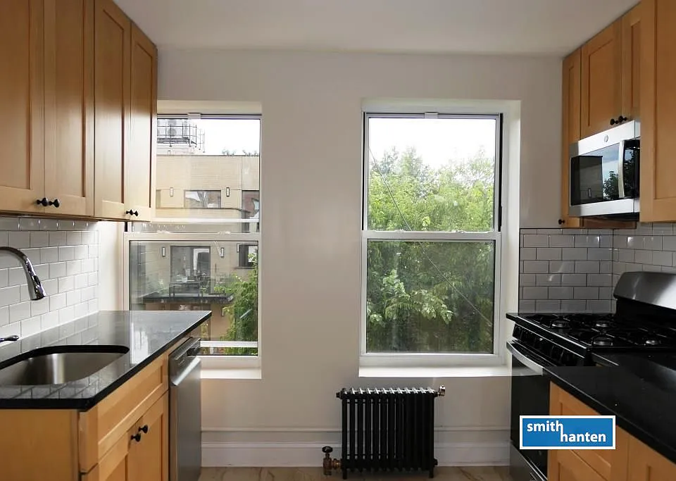 306 Atlantic Ave #4R