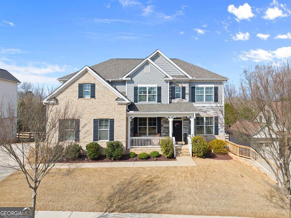 1st image of 304 Carmichael Cir