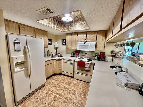 2nd image of 1515 Forrest Nelson Blvd APT B203