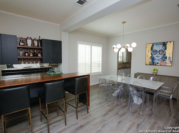 2nd image of 17907 Camino Grande