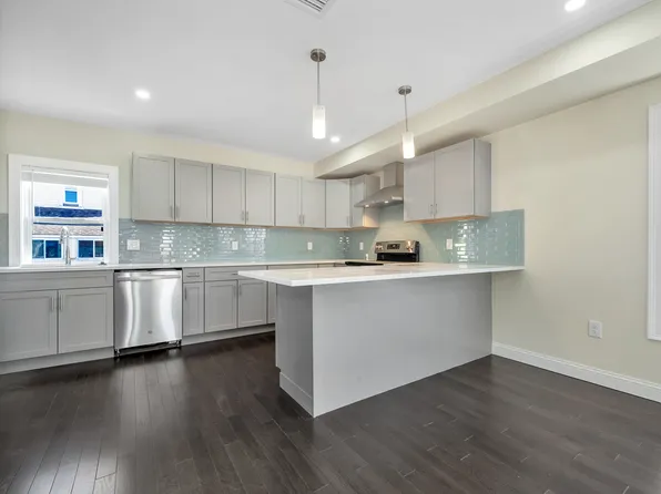 41 Wright Ave #2, Medford, MA 02155