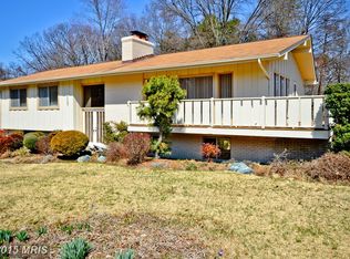 525 Broad Creek Dr, Fort Washington, MD 20744