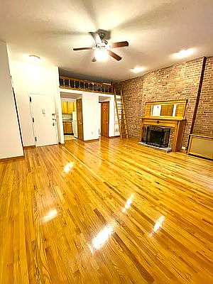 4th image of 24 W 87th St #3B