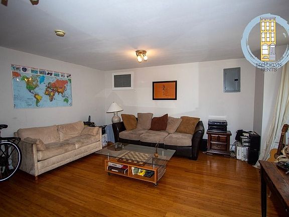 2nd image of 678 Willoughby Ave #F2