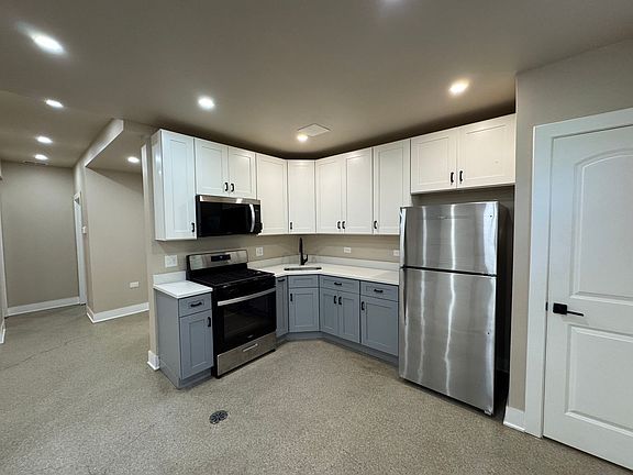 4th image of 2648 E 78th St #G