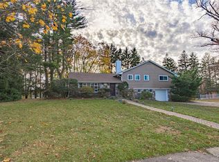 1421 Redwood Ln, Wyncote, PA 19095