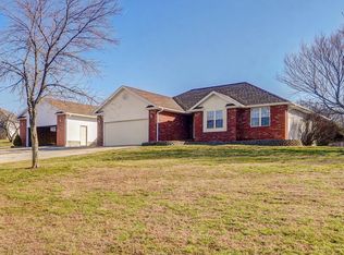 262 Crimson Cir, Ozark, MO 65721