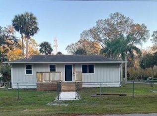 2823 Belinda Dr, Deland, FL 32720