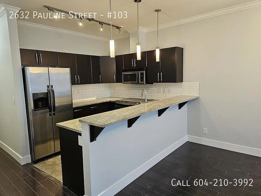 Building Photo - 2632 Pauline St #103