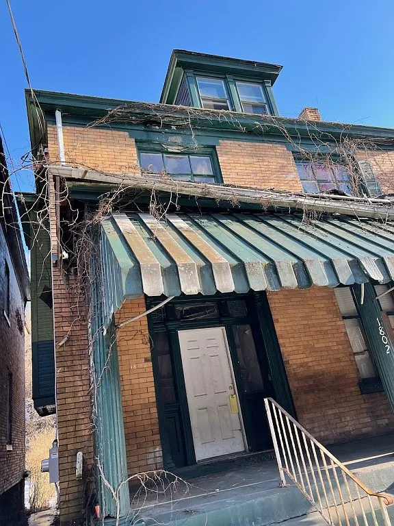 1802 Montier St photo 1
