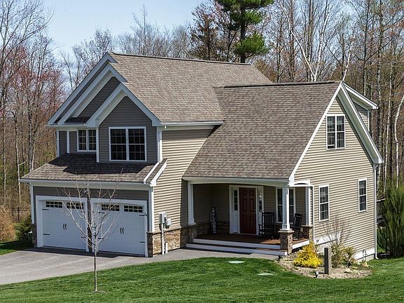 2nd image of 29 Churchill Drive