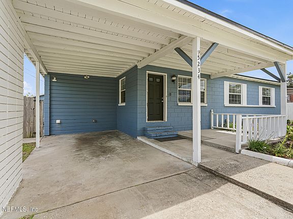 5th image of 5234 WITBY Avenue