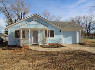 740 N Willie St, Olathe, KS 66061