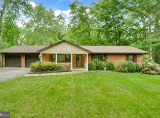 18310 Candice Dr, Triangle, VA 22172