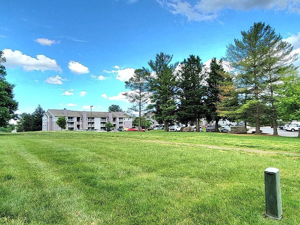 Newberry Condominiums 10681068a Mycroft Ct Sterling VA Zillow