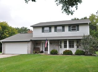 W249S3159 Minor Ln, Waukesha, WI 53189