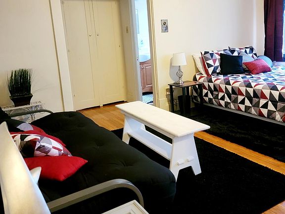 4th image of 12912 Larchmere Blvd #8a7249e2f