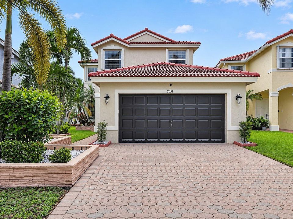 1st image of 2031 SW 157TH Avenue