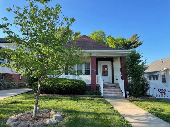 2710 Union St, Saint Joseph, MO 64506