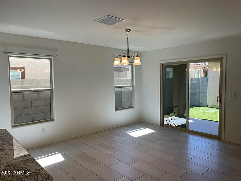 16623 W Culver St — Photo 7