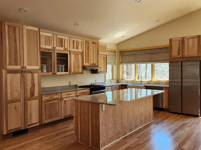1309 Lawrence Rd — Photo 5
