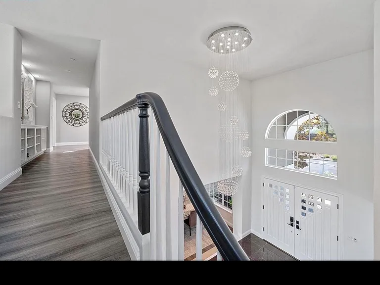 1274 Sunrise Ridge Dr — Photo 10