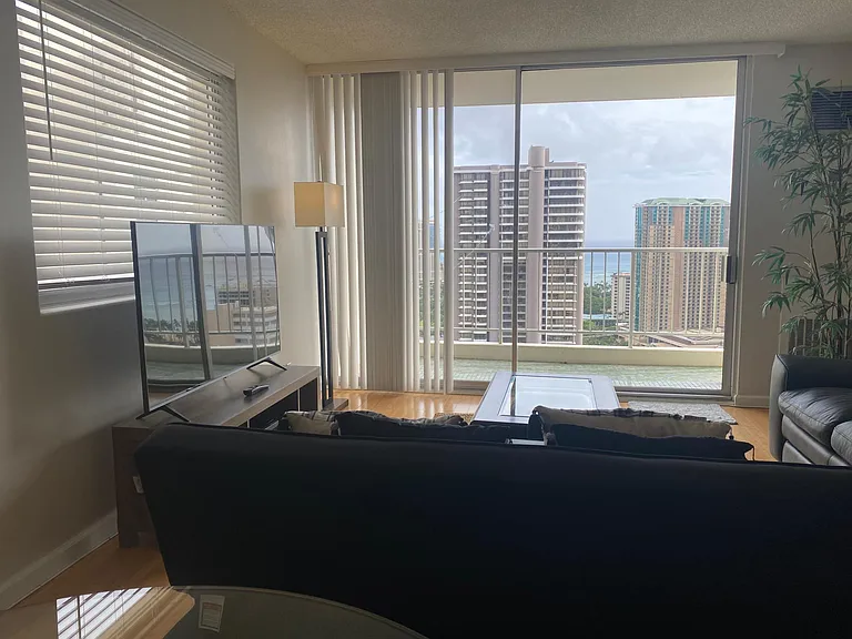 400 Hobron Ln #3415 — Photo 6