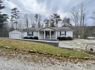 3287 Williams Creek Rd, Oneida, TN 37841